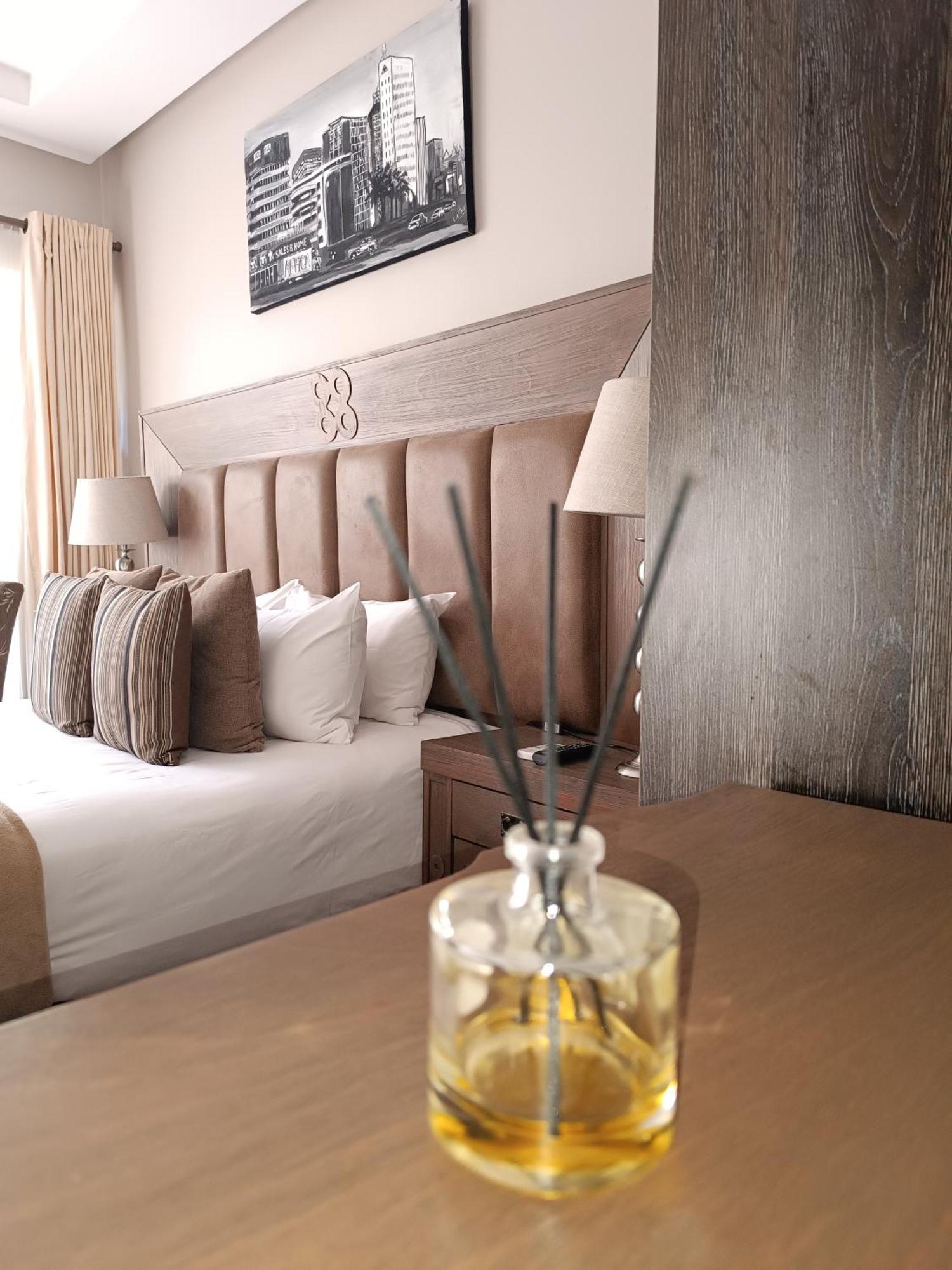 Jacaranda Hotell Harare Exteriör bild